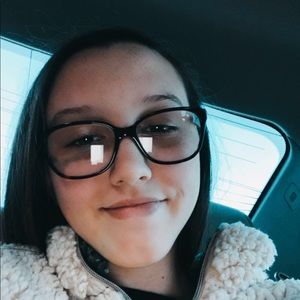 Meet your Posher, Hanna